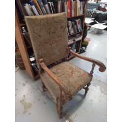 FAUTEUIL ANCIEN A DOSSIER...