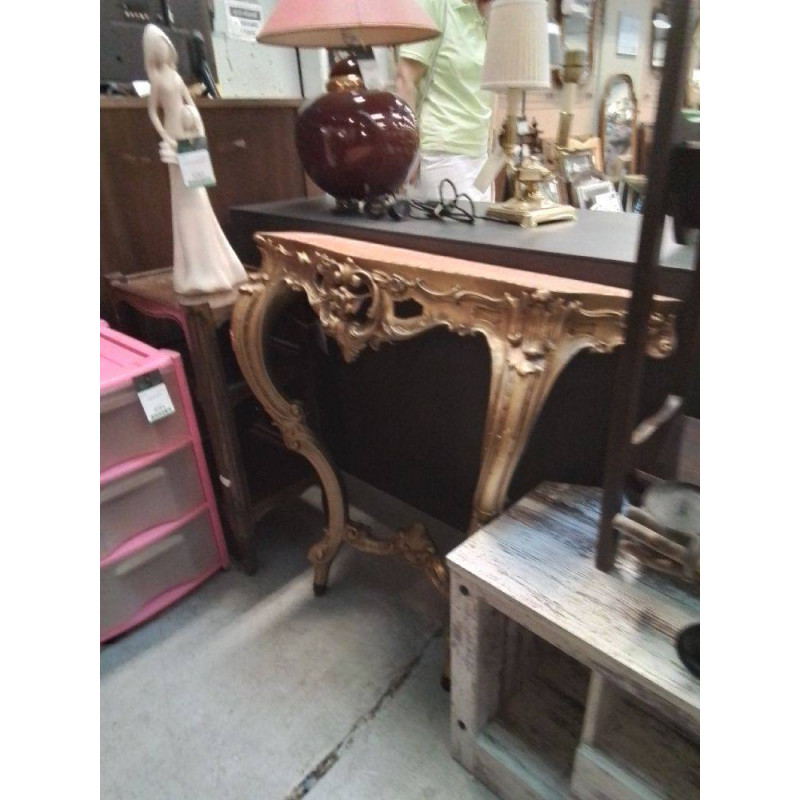 CONSOLE MURAL DORE DESSUS MARBRE 