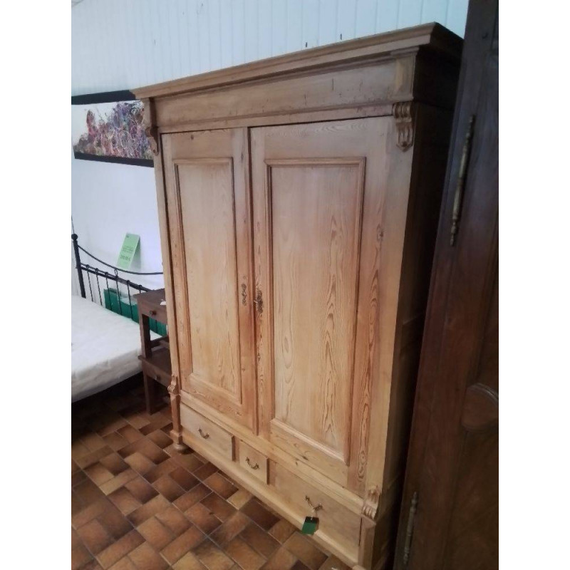 ARMOIRE 2 PORTES 3 TIROIRS BOIS CLAIR 