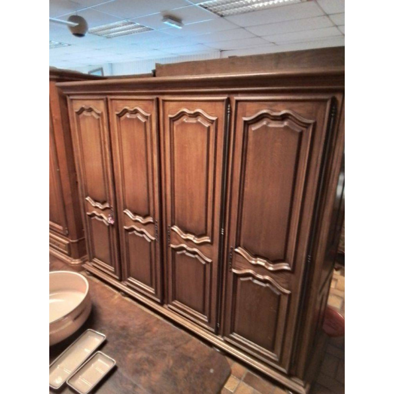 ARMOIRE 4 PORTES EN CHENE 