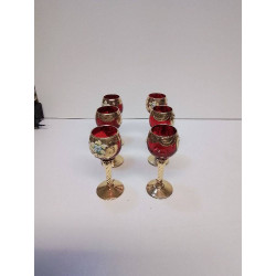 LOT 6 VERRES A LIQUEUR...