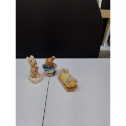 LOT STATUETTE LAPINS PEPIWARE