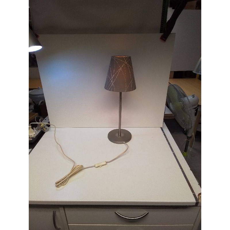 LAMPE A POSER MODERNE