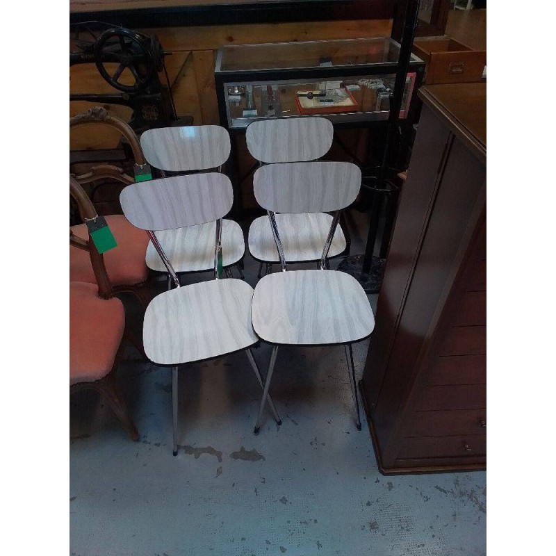 LOT 4 CHAISES FORMICA