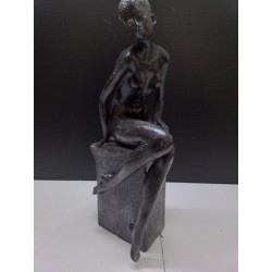 STATUETTE FEMME 