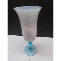 VASE OPALINE 