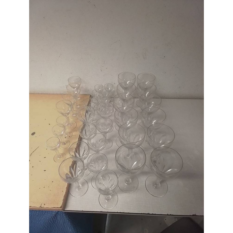 LOT DE VERRES 