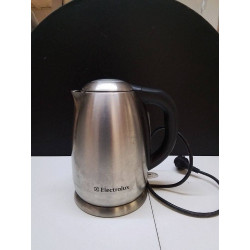 THÉIÈRE ELECTROLUX 