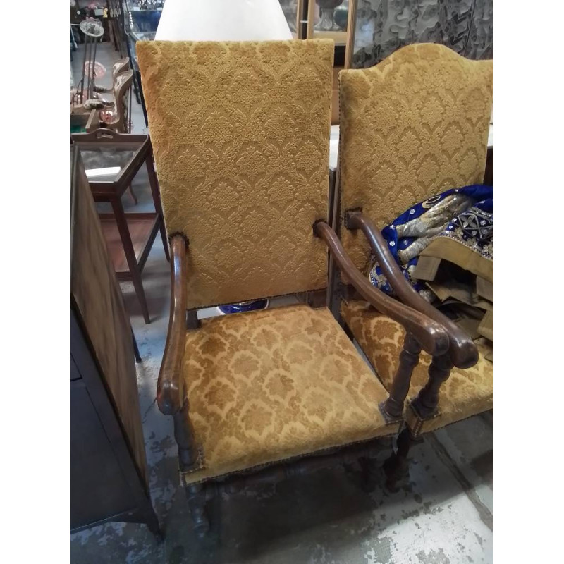 FAUTEUIL STYLE LOUIS XIV 