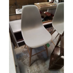 TABOURET MODERNE PIEDS METAL