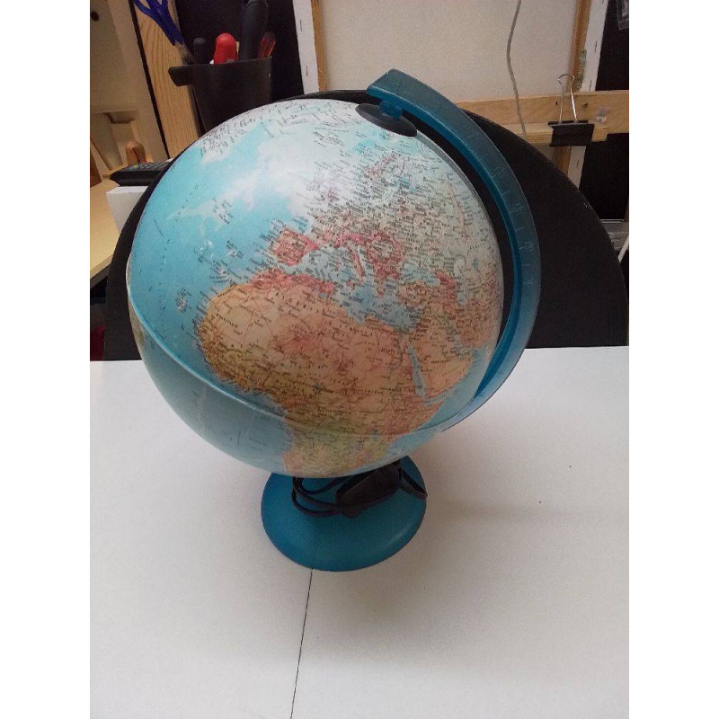 GLOBE TERRESTRE 